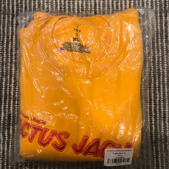 Cactus Jack McDonald’s collab - Picture 3 of 3